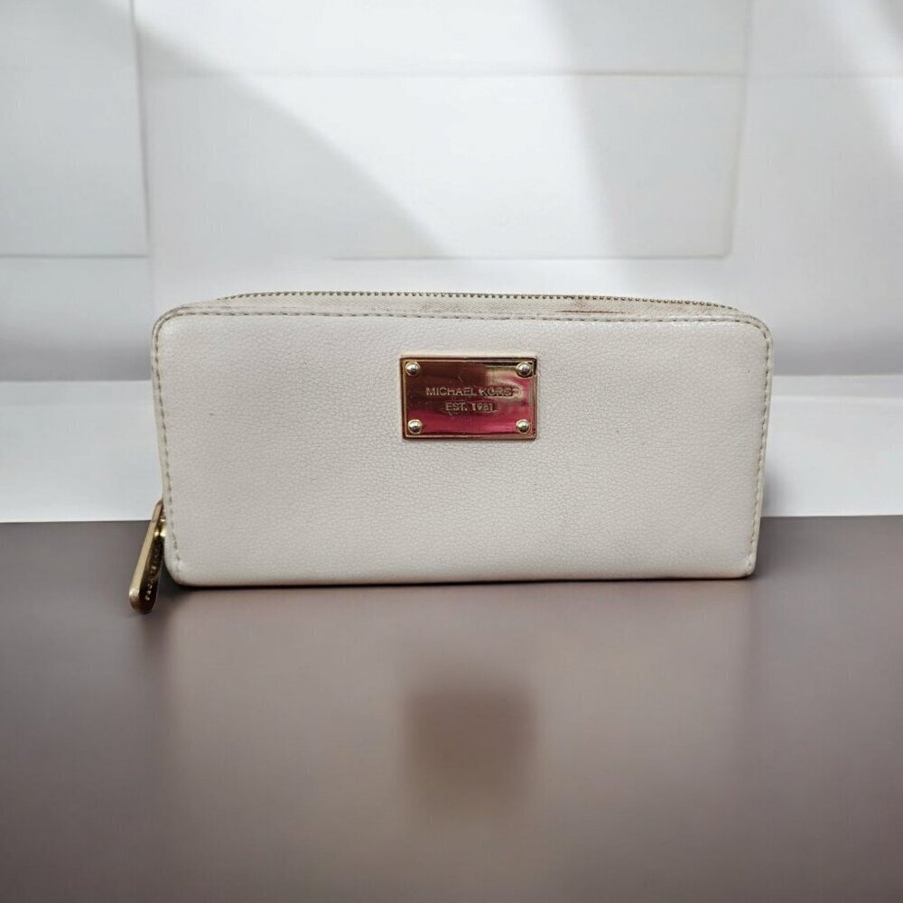 Michael Kors Off White Zip Around Jet Set Large Wallet - Picture 6 of 7